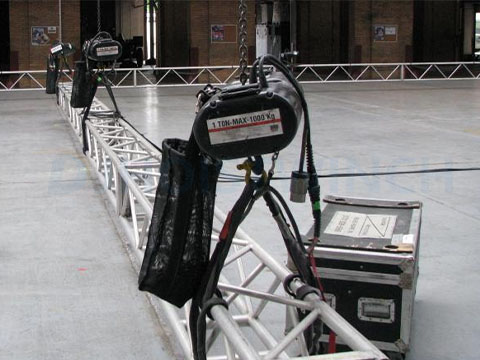 Stage Hoist