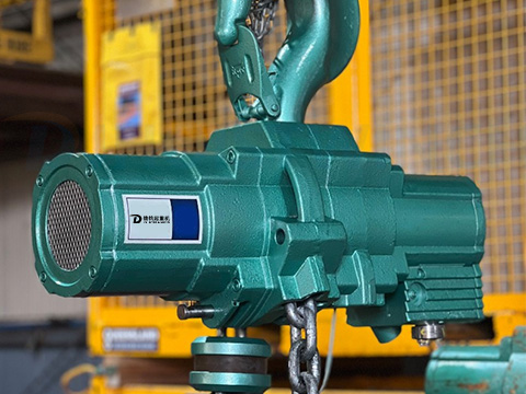 What Is The QHX Air Hoist?