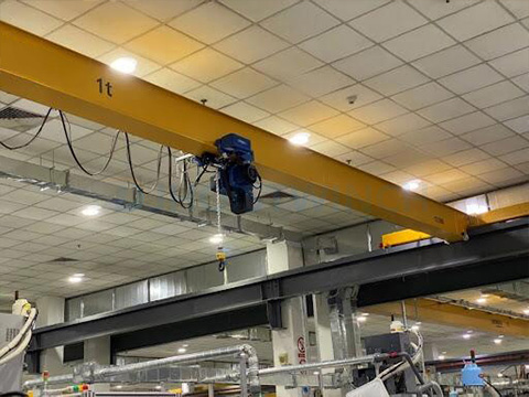 Low Headroom Hoist On Overhead Crane