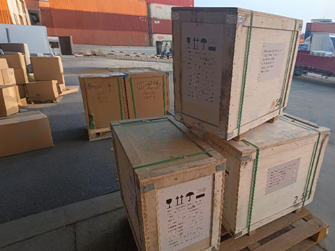 2 Ton Air Chain Hoist To Greece