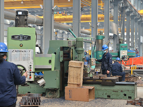 Pneumatic Hoist Production