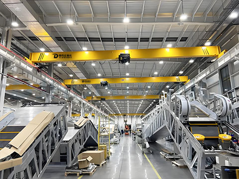 European Wire Rope Hoists For Industrial Manufacturing