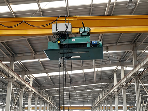 Metallurgical Hoist With Wire Rope