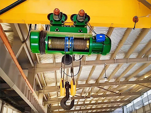 Electric Hoist With Wire Rope