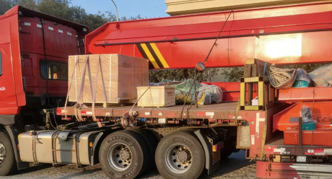 Electric Chain Hoists To Vietnam