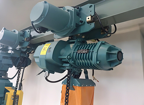 Air Hoist Used On Beam